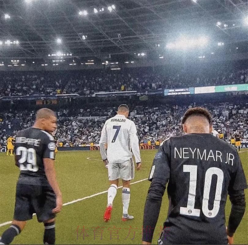 C罗回归皇马?马塞洛社媒评论引发球迷猜测 C罗回归皇马?马塞洛社媒评论引发球迷猜测