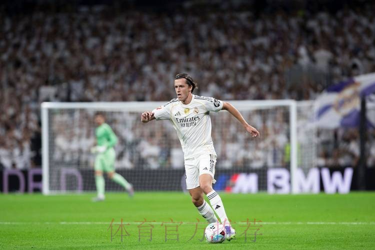 记者：阿拉巴转会皇马的交易已经完成